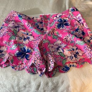 Lilly Pulitzer Scalloped Shorts